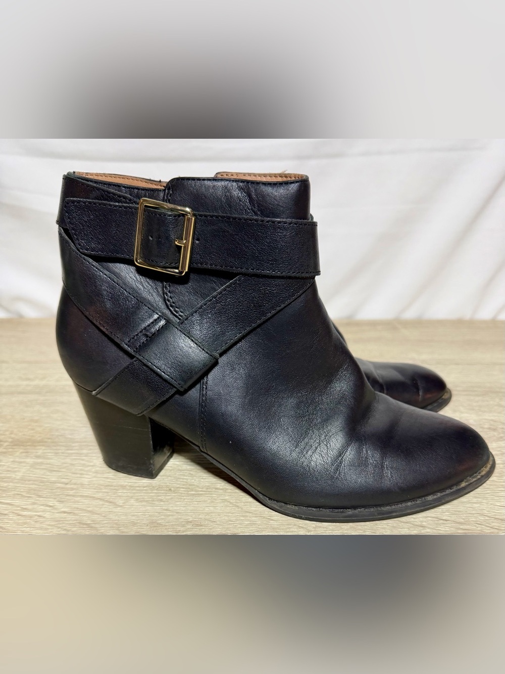 Vionic Trinity Black Leather Ankle Boots Buckle Zip Block Heel Women’s 8